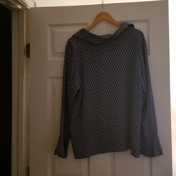 August Max Dress Blouse - Picture 2 of 2